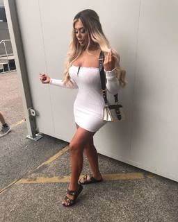 Chloe Ferry feet photo thumbnail