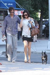 Famke Janssen feet photo thumbnail