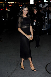 Famke Janssen feet photo thumbnail
