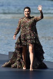 Eva Longoria feet photo thumbnail