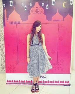 Tiffany Alvord feet photo thumbnail