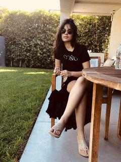 Camila Cabello feet photo thumbnail