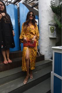 Shilpa Shetty Kundra feet photo thumbnail