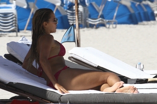 Sylvie Meis feet photo thumbnail