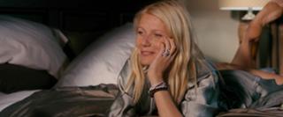 Gwyneth Paltrow feet photo thumbnail