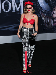Chanel West Coast feet photo thumbnail