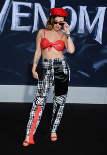 Chanel West Coast feet photo thumbnail