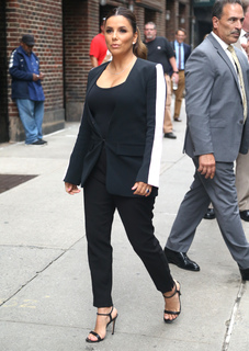 Eva Longoria feet photo thumbnail