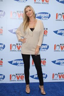 Joanna Krupa feet photo thumbnail