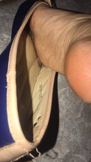 Alaine Crissiê feet photo thumbnail