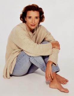 Emma Thompson feet photo 3