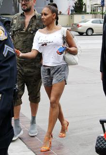 Mel B feet photo thumbnail