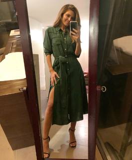 Maria Menounos feet photo thumbnail