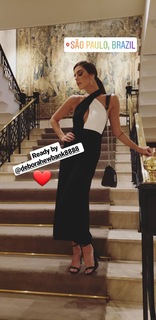 Giovanna Lancellotti feet photo thumbnail