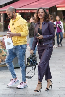 Rochelle Humes feet photo thumbnail