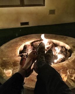 Natasha Henstridge feet photo thumbnail