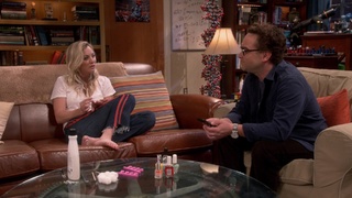 Kaley Cuoco feet photo thumbnail