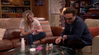 Kaley Cuoco feet photo thumbnail
