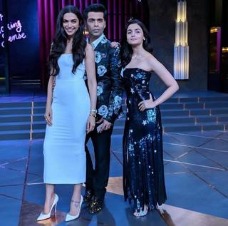 Alia Bhatt feet photo thumbnail
