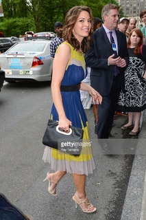 Alana De La Garza feet photo 4