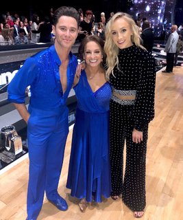 Nastia Liukin feet photo thumbnail