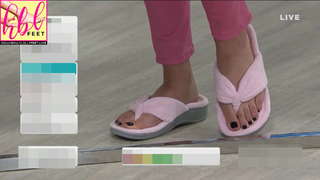 Courtney Khondabi feet photo thumbnail