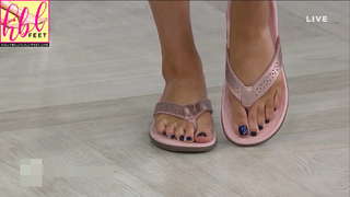 Courtney Khondabi feet photo thumbnail