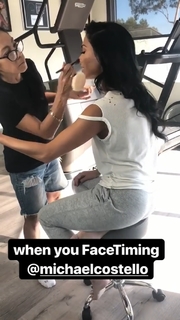 Nicole Scherzinger feet photo thumbnail