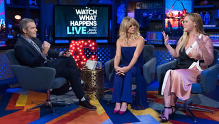Amy Schumer feet photo thumbnail