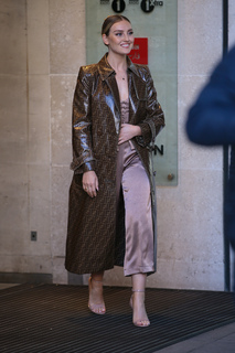 Perrie Edwards feet photo thumbnail