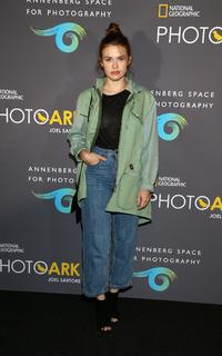 Holland Roden feet photo thumbnail