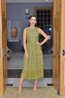 Camilla Belle feet photo thumbnail