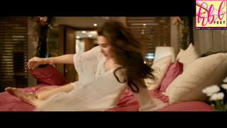 Taapsee Pannu feet photo thumbnail