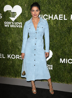 Priyanka Chopra Jonas feet photo thumbnail