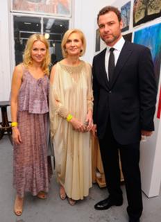 Naomi Watts feet photo thumbnail