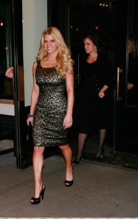 Jessica Simpson feet photo thumbnail