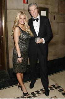 Jessica Simpson feet photo thumbnail