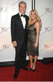 Jessica Simpson feet photo thumbnail