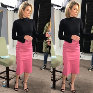 Amy Robach feet photo thumbnail