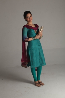 Tamannaah Bhatia feet photo thumbnail