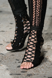 Jasmine Sanders feet photo thumbnail