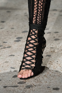 Jasmine Sanders feet photo thumbnail