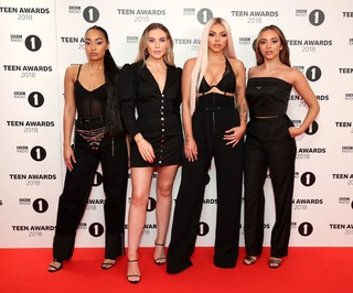 Perrie Edwards feet photo thumbnail