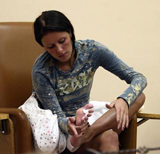 Nicky Rothschild feet photo thumbnail