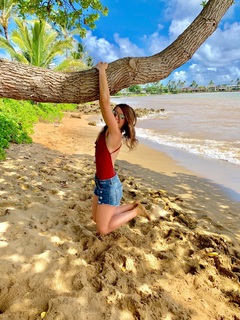 Jenna Ezarik feet photo thumbnail