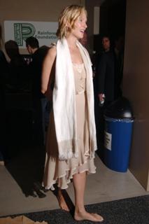 Uma Thurman feet photo thumbnail