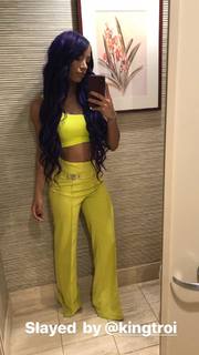 Sasha Banks feet photo thumbnail