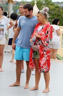 Kerry Katona feet photo thumbnail