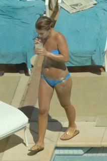 Coleen Rooney feet photo thumbnail