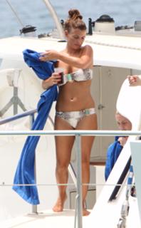 Coleen Rooney feet photo thumbnail